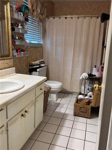 6490 Cedar Hurst Trail, Atlanta, GA 30349