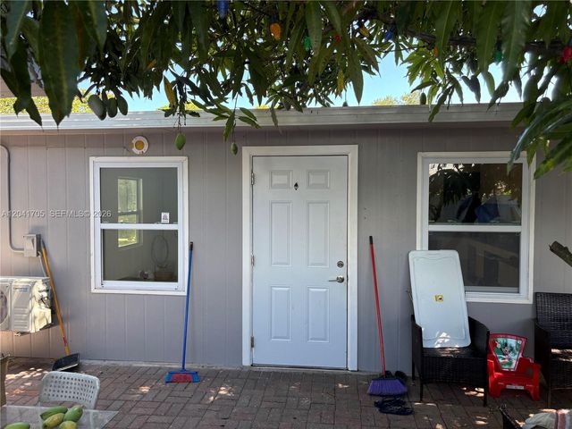 21122 NW 39th Avenue, Miami Gardens, FL 33055