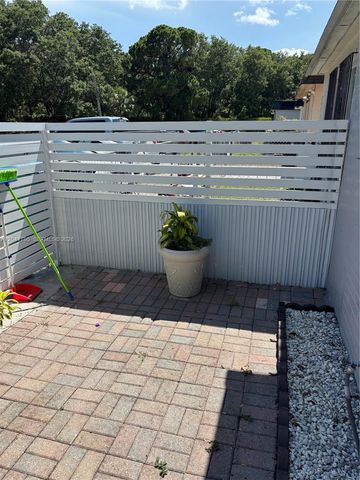 21122 NW 39th Avenue, Miami Gardens, FL 33055
