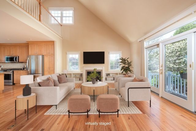597 Main St B6, Stoneham, MA 02180