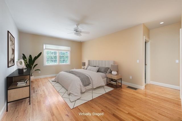 597 Main St B6, Stoneham, MA 02180