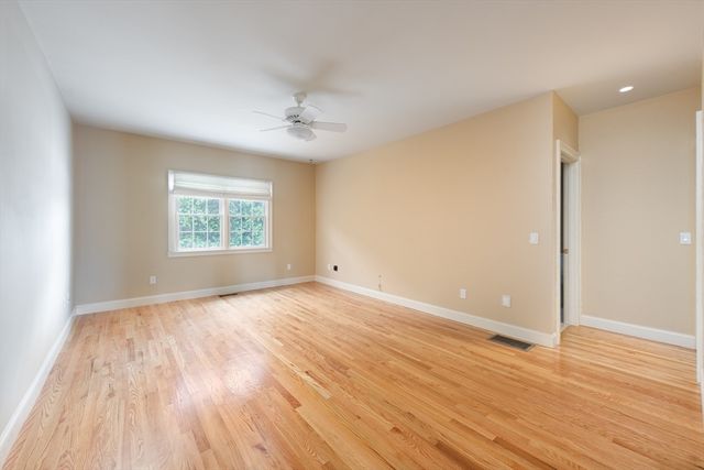 597 Main St B6, Stoneham, MA 02180