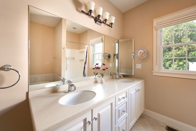 597 Main St B6, Stoneham, MA 02180