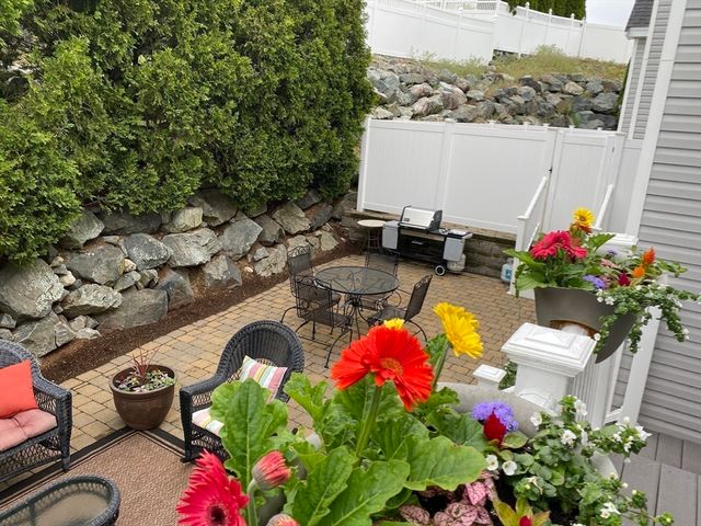 597 Main St B6, Stoneham, MA 02180