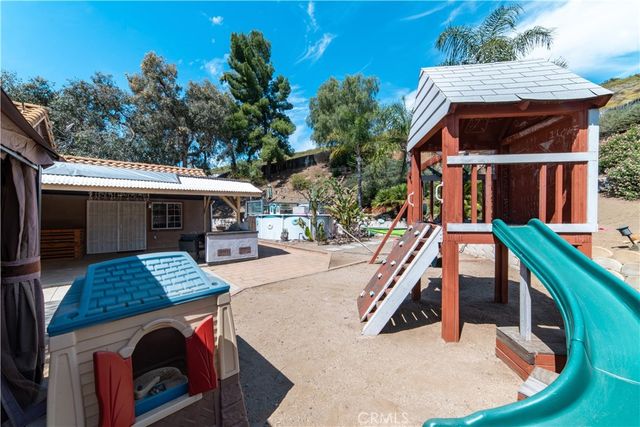 39015 Corte Pacheco, Murrieta, CA 92562