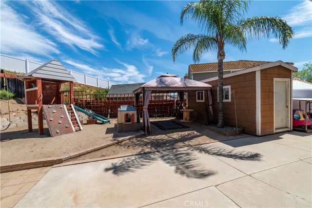 39015 Corte Pacheco, Murrieta, CA 92562