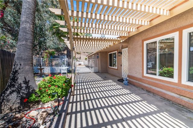 39015 Corte Pacheco, Murrieta, CA 92562