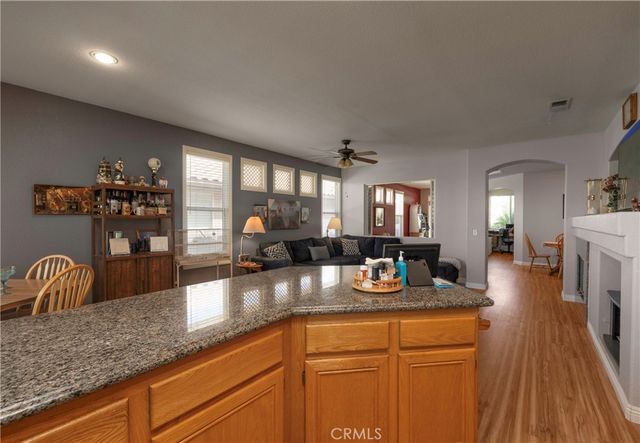 1725 Fairway Oaks Avenue, Banning, CA 92220