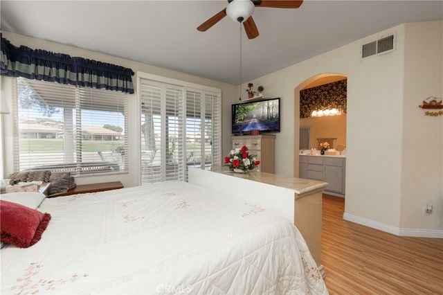1725 Fairway Oaks Avenue, Banning, CA 92220