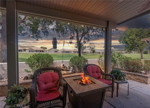 1725 Fairway Oaks Avenue, Banning, CA 92220