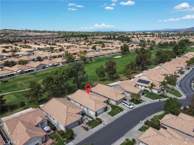 1725 Fairway Oaks Avenue, Banning, CA 92220