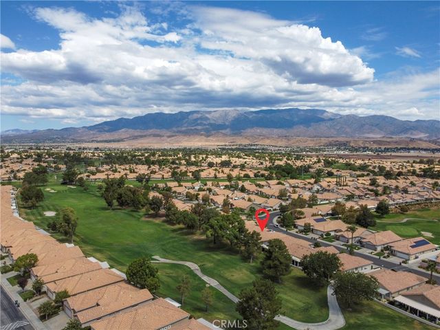 1725 Fairway Oaks Avenue, Banning, CA 92220