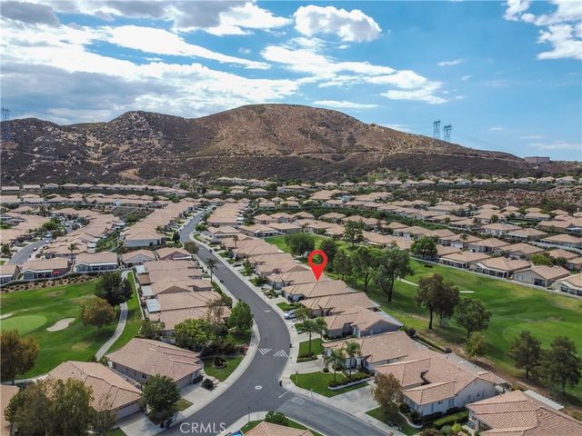 1725 Fairway Oaks Avenue, Banning, CA 92220