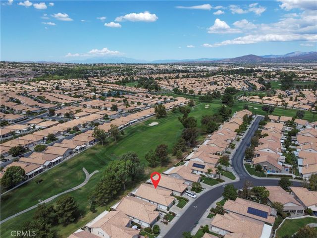 1725 Fairway Oaks Avenue, Banning, CA 92220