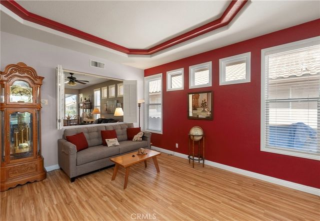 1725 Fairway Oaks Avenue, Banning, CA 92220