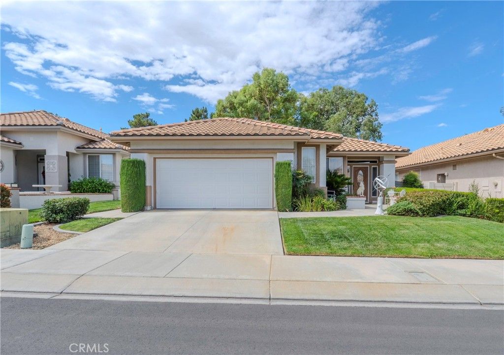 1725 Fairway Oaks Avenue, Banning, CA 92220
