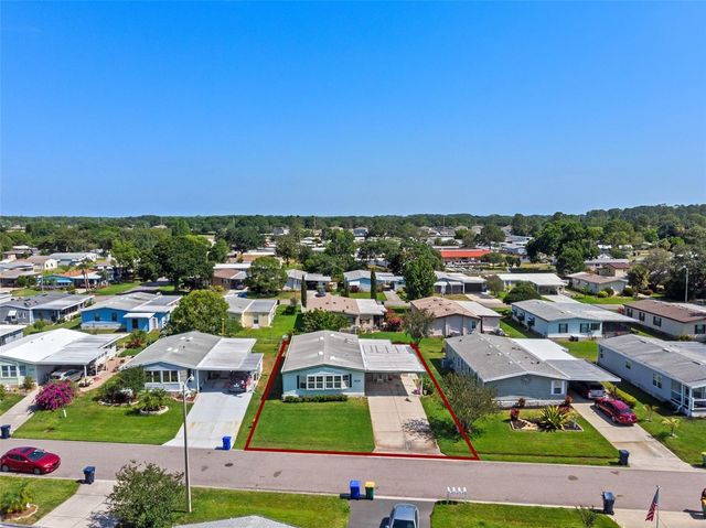 3026 MYAKKA RIVER ROAD, Tavares, FL 32778