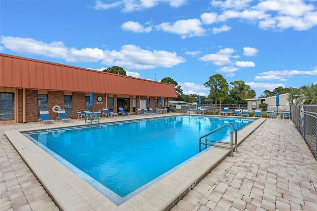 3026 MYAKKA RIVER ROAD, Tavares, FL 32778