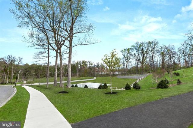 611 PHALEN CT, Wilmington, DE 19808