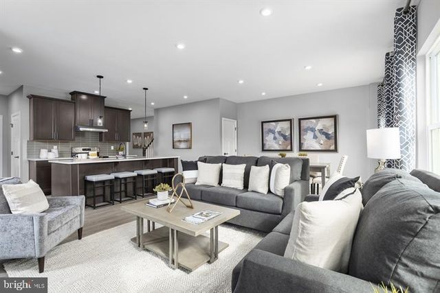 611 PHALEN CT, Wilmington, DE 19808