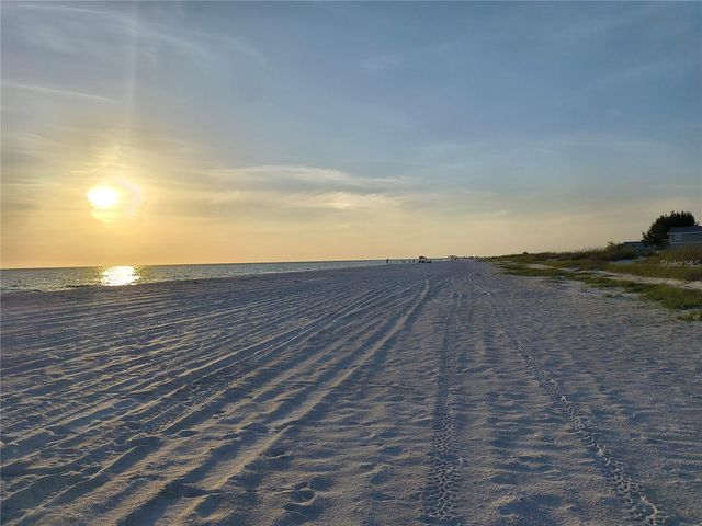 600 MANATEE AVENUE 227, Bradenton Beach, FL 34217