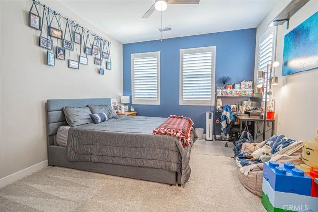 17730 Hillside Way, Saugus, CA 91350