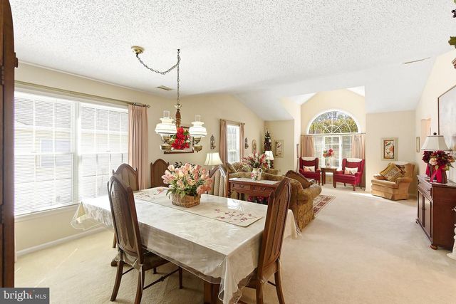 1462 BURR OAK RD, Toms River, NJ 08755