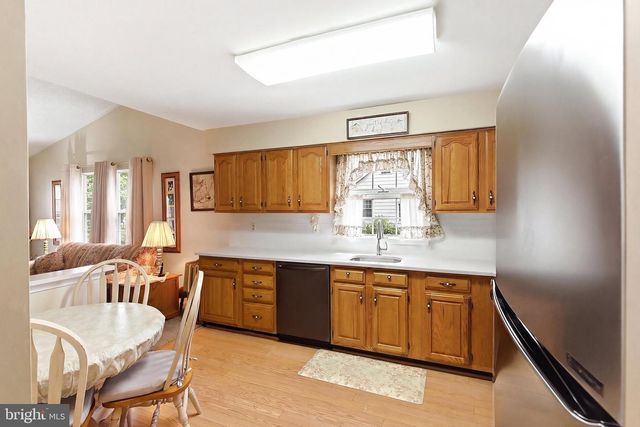 1462 BURR OAK RD, Toms River, NJ 08755