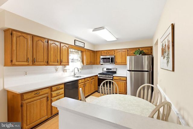 1462 BURR OAK RD, Toms River, NJ 08755