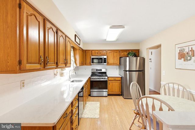 1462 BURR OAK RD, Toms River, NJ 08755