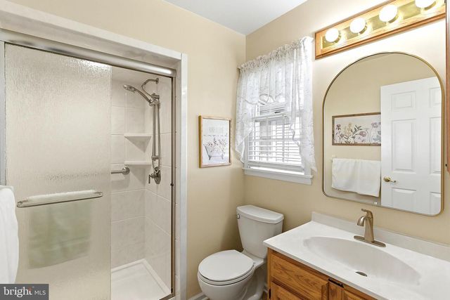 1462 BURR OAK RD, Toms River, NJ 08755