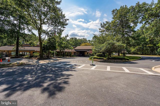 1462 BURR OAK RD, Toms River, NJ 08755