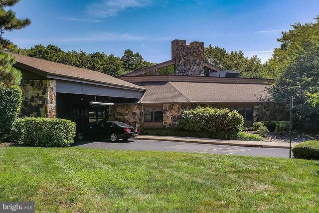 1462 BURR OAK RD, Toms River, NJ 08755