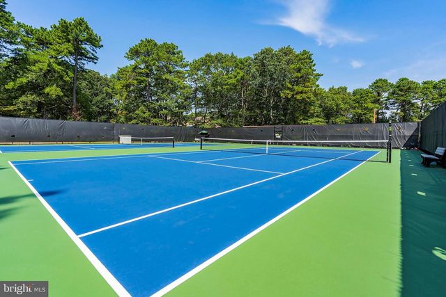 1462 BURR OAK RD, Toms River, NJ 08755