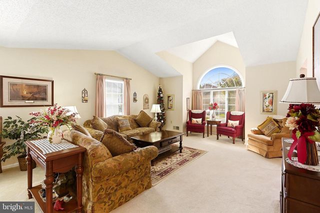 1462 BURR OAK RD, Toms River, NJ 08755