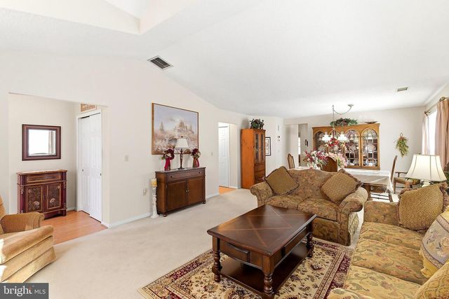 1462 BURR OAK RD, Toms River, NJ 08755