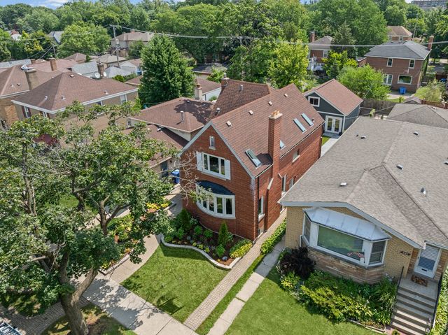 6133 N LENOX Avenue, Chicago, IL 60646