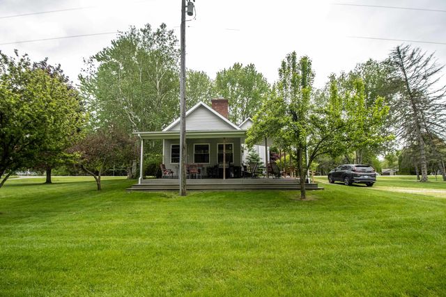 5377 E Vienna Road, Thetford Twp, MI 48420