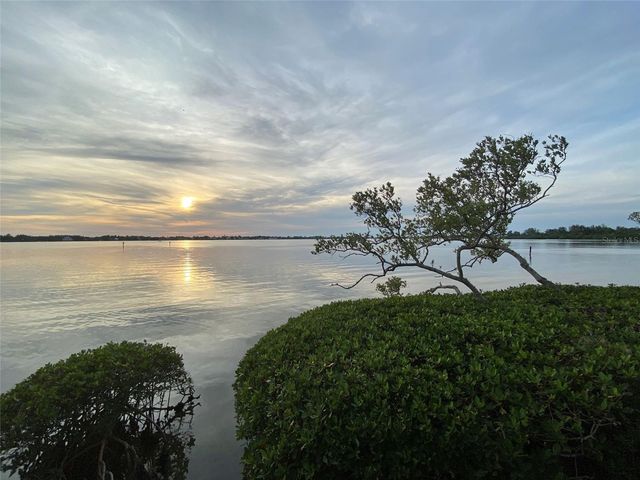 1508 PELICAN COVE ROAD GR232, Sarasota, FL 34231