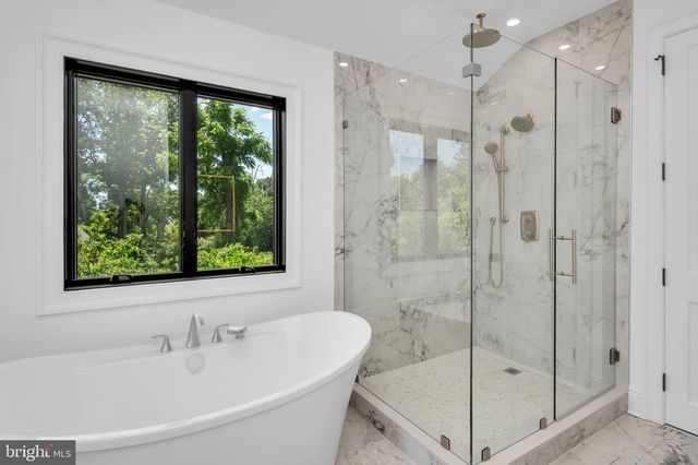 32 GULICK RD, Princeton, NJ 08540