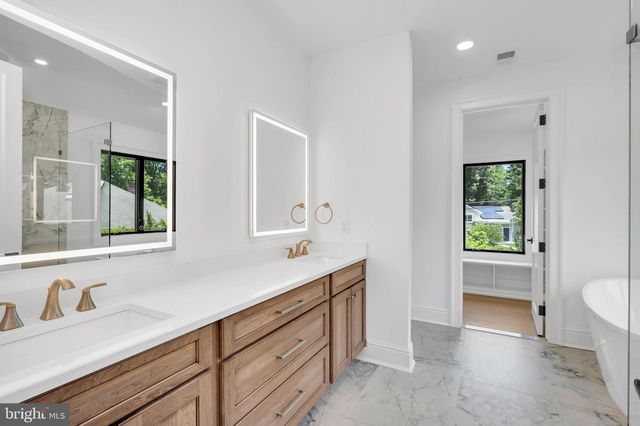 32 GULICK RD, Princeton, NJ 08540