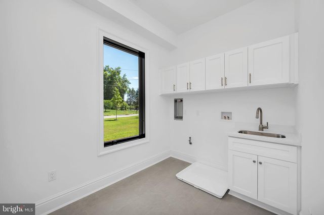 32 GULICK RD, Princeton, NJ 08540
