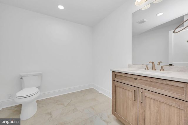 32 GULICK RD, Princeton, NJ 08540
