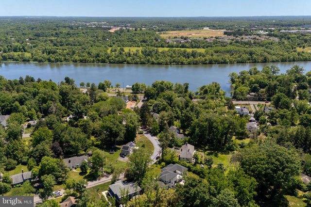 32 GULICK RD, Princeton, NJ 08540