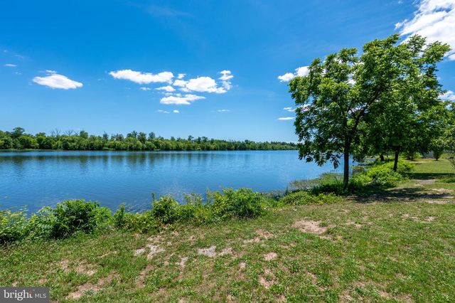 32 GULICK RD, Princeton, NJ 08540