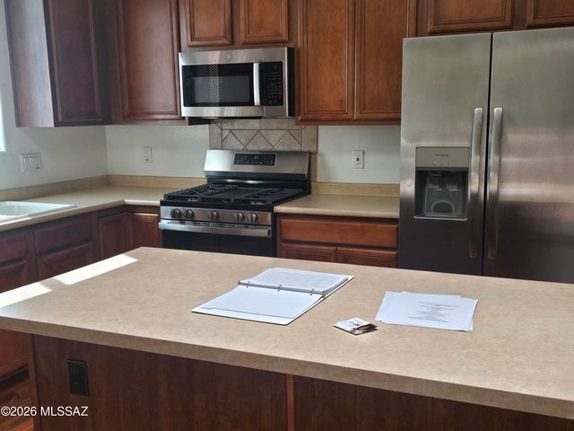 2822 Placita Rancho Agave, Tucson, AZ 85715