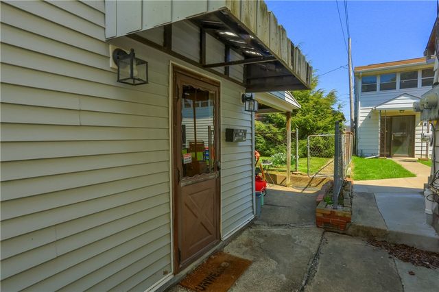 330 Beaver Ave, Aliquippa, PA 15001