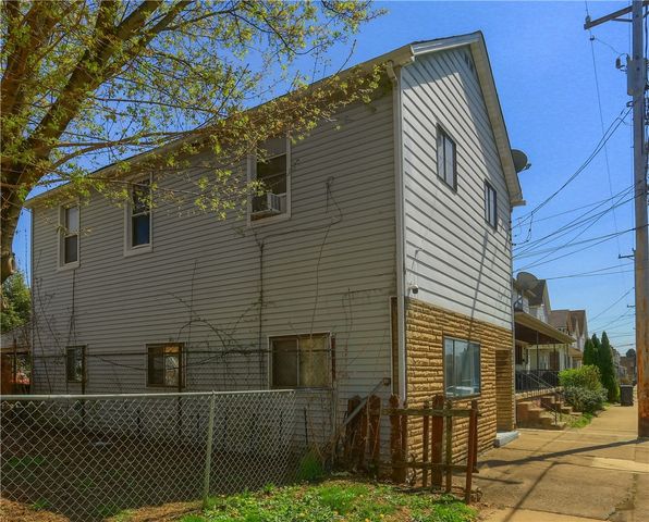 330 Beaver Ave, Aliquippa, PA 15001