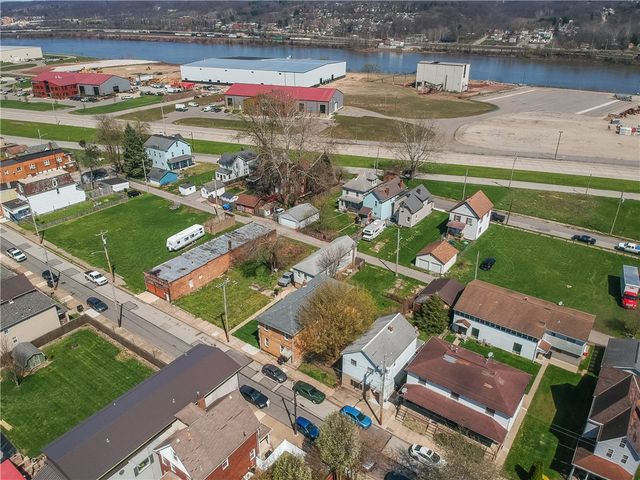 330 Beaver Ave, Aliquippa, PA 15001