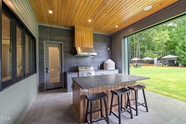 1640 Estate Valley Lane, Raleigh, NC 27613